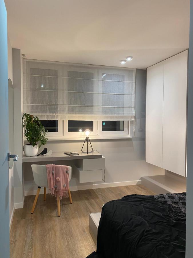 IX Pietro - 9Th Floor Apartment In Катовице Екстериор снимка