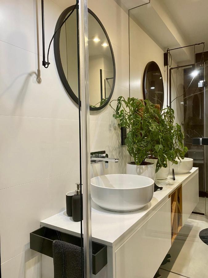 IX Pietro - 9Th Floor Apartment In Катовице Екстериор снимка